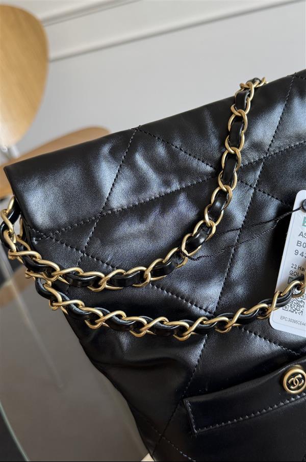 2026127215212627 600